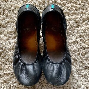 Tieks (matte black )